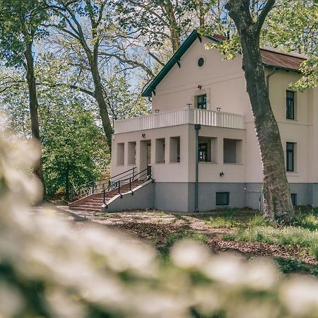 Bringa Villa Balatonlelle Ngoại thất bức ảnh